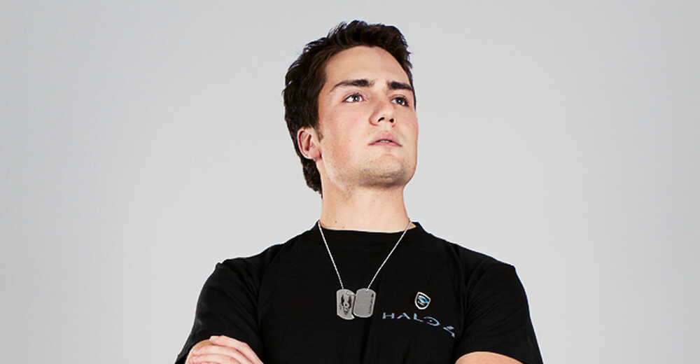 Рекламно-сувенирная продукция к выходу игры Halo 4 для Microsoft