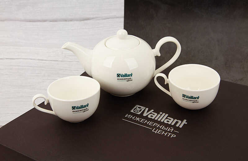 Корпортивный подарок с сервизом Vaillant
