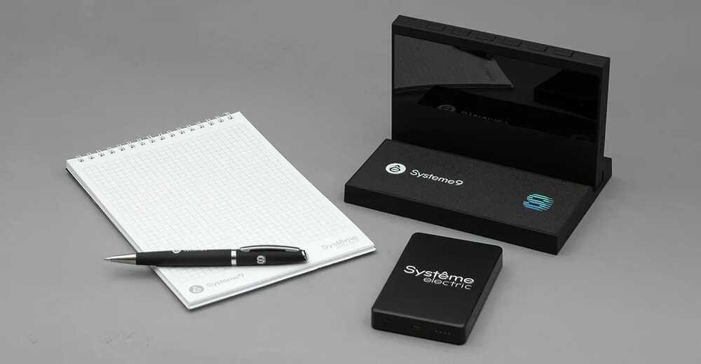 Корпоративные подарки сотрудникам и партнёрам для продвижения бренда Systeme9