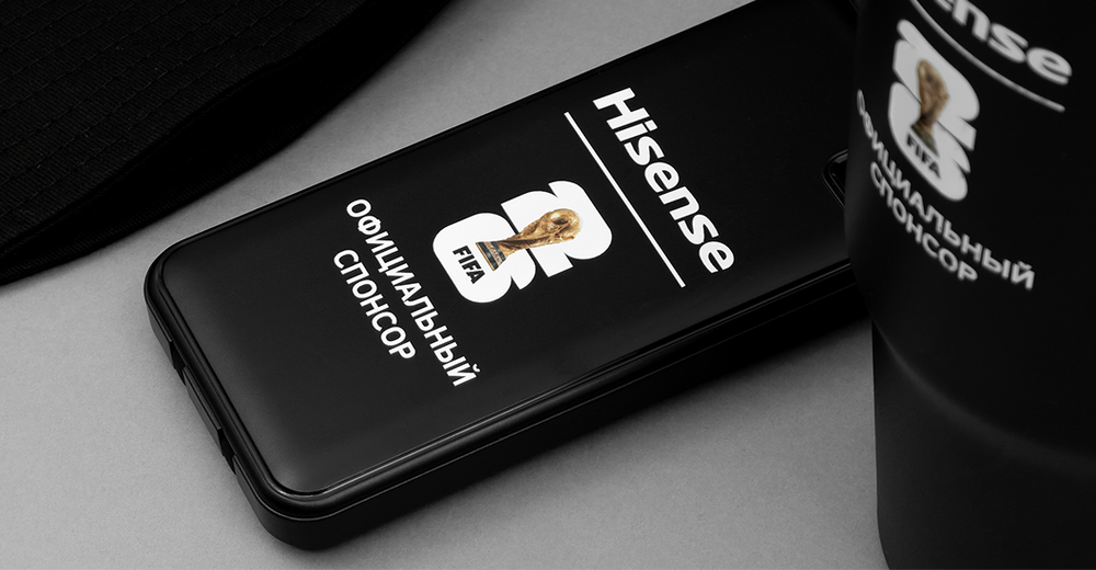 Футбол с Hisense: мерч для болельщиков и команды организаторов