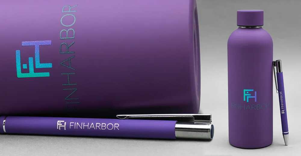 Корпоративные подарки партнёрам для FinHarbor