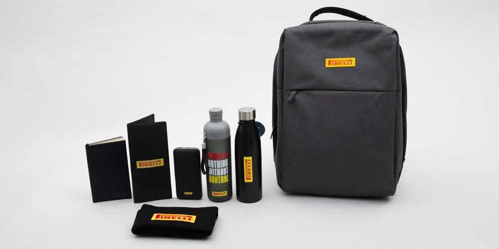 Новогодние подарки сотрудникам Pirelli