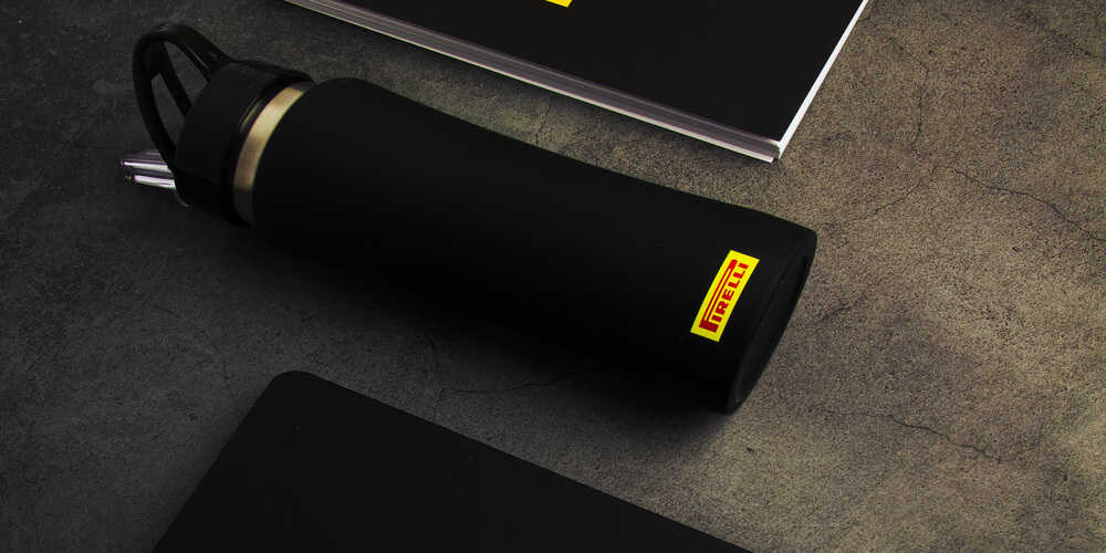 Брендированные сувениры Pirelli