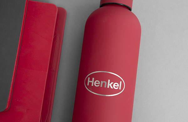 Деловые подарки с логотипом Henkel