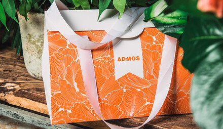 Необычные корпоративные подарки к 8 Марта от ADMOS