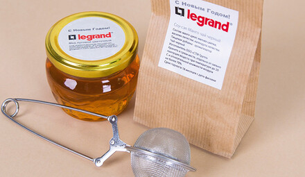Сувенирная продукция с логотипом для компании Legrand