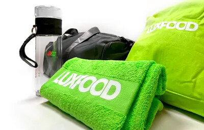 Подарочный набор на 8 марта для LUXFOOD