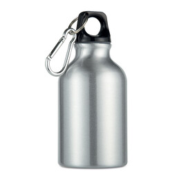 Фляга тускло-серебрян