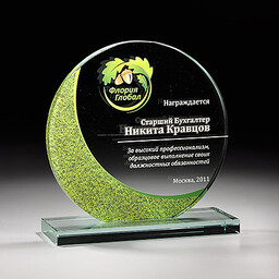 Награда из стекла