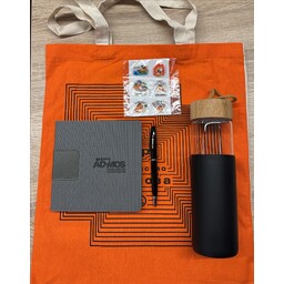 Подарок для клиентов для грейдов Топ И Крупный с бутылкой.