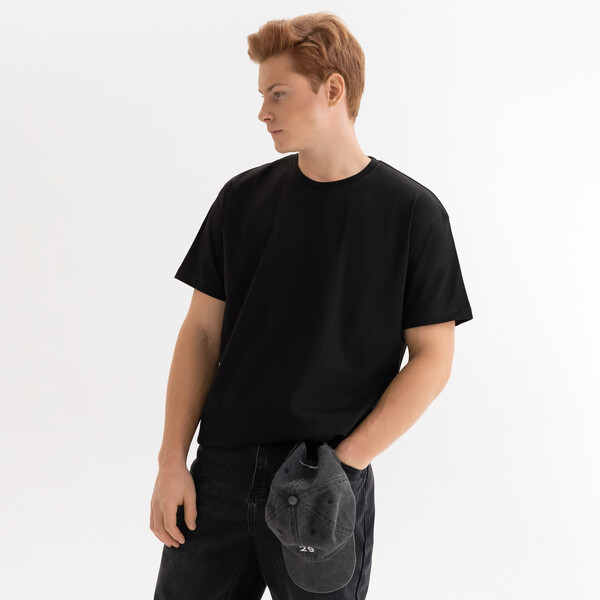 Футболка унисекс Крис (Kris), 150 гр., черная, размер L ЧЕРН