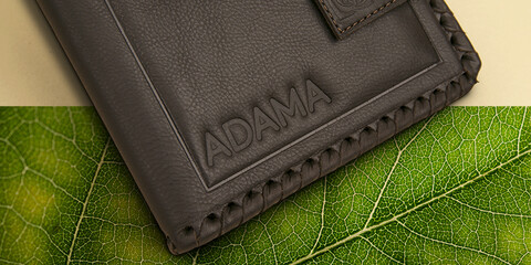 Adama_3