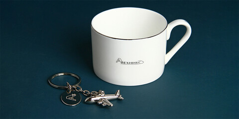 brendirovannaya-produkcziya-merch-aeroflot-tekhniks